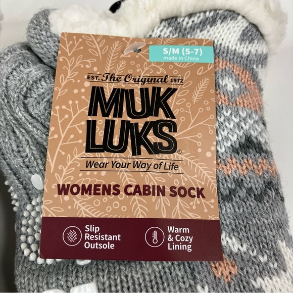 Muk Luks | Lot of 2 Gray Fair Isle Women's Cabin Socks S/M - Picture 2 of 4